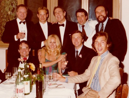 Spoleto Festival 1981 Ensemble Lustige Witwe, oben Mitte Komponist und Festspielgründer Gian Carlo Menotti